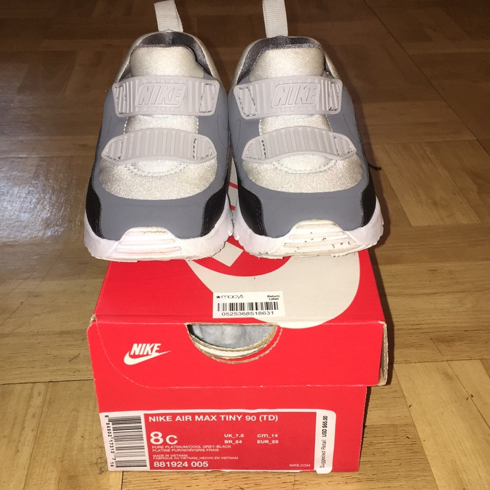 Children’s sneakers